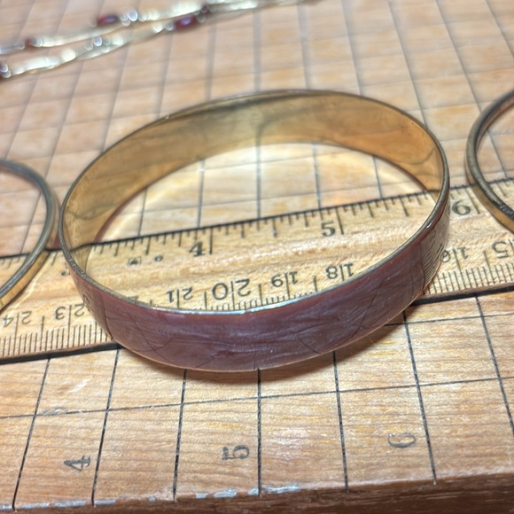 Enameled Metal Pendant 18”L Necklace w 3 Bangles 2.75”D Classy Bohemian EVC - Picture 9 of 16